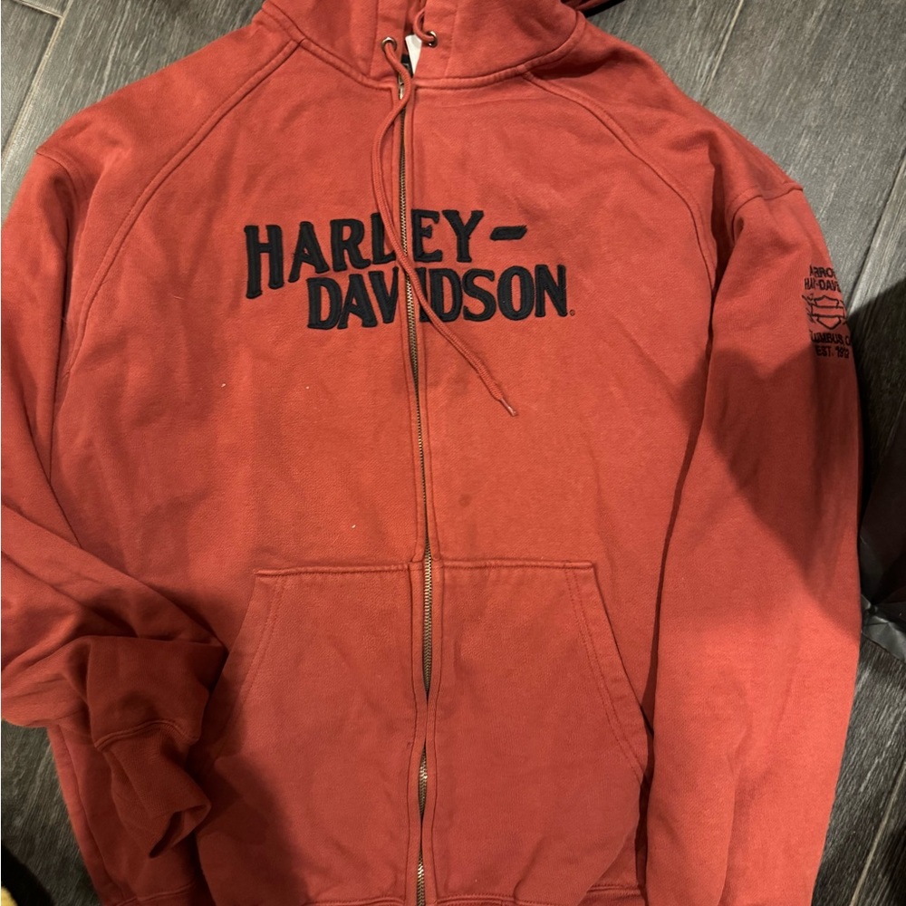 Harley-Davidson Red Zip Up Sweater with Sporty Design